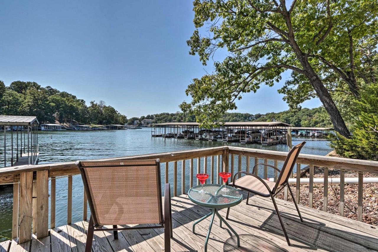On-The-Water Retreat With Dock Pet Friendly! Villa Lake Ozark Exterior foto